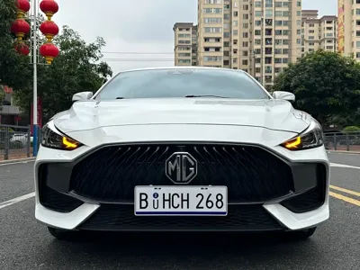MG MG5 2021, 26000 км, за 5856.27 USD