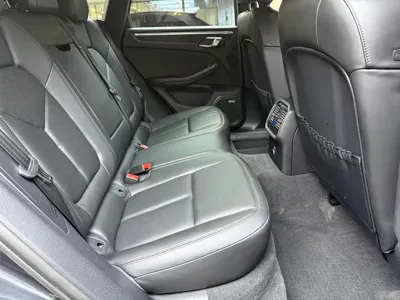 Porsche Macan 2023, 8100 км, за 49579.87 USD - фото 10