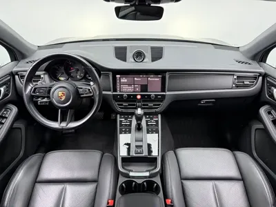 Porsche Macan 2023, 8100 км, за 49579.87 USD - фото 11