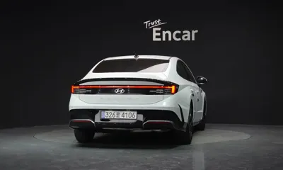 Hyundai Sonata 2024, 23995 км, за 17239.15 USD