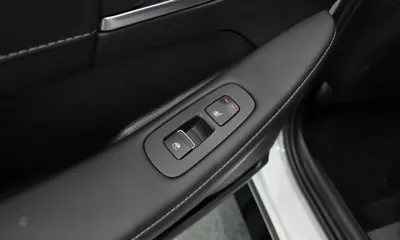 Hyundai Sonata 2024, 23995 км, за 17148.79 USD - фото 19