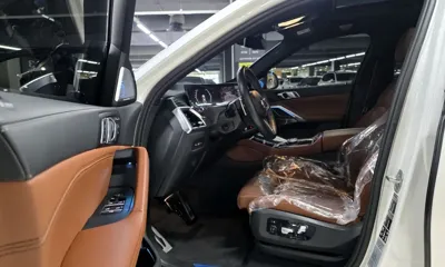 BMW X6 2024, 32742 км, за 66241.93 USD - фото 9