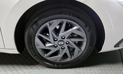 Hyundai Avante 2024, 74195 км, за 12490.25 USD
