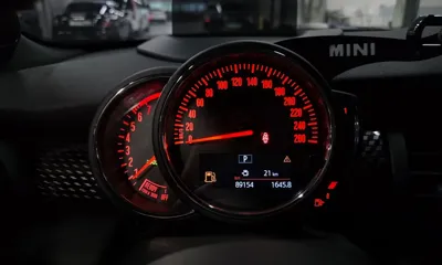 MINI Cooper Convertible 2019, 89154 км, за 11618.75 USD - фото 8