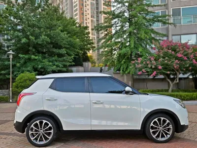 KG_Mobility_Ssangyong TIBOLI 2017, 226133 км, за 3019.56 USD