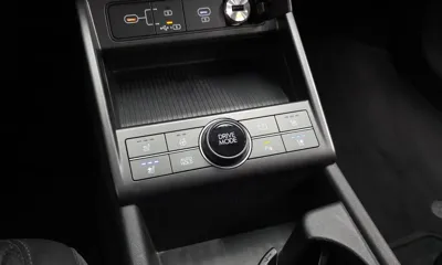 Hyundai Kona 2023, 58985 км, за 13916.24 USD - фото 18