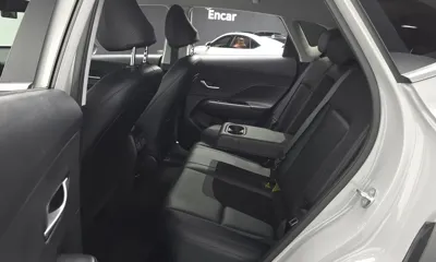 Hyundai Kona 2023, 58985 км, за 13916.24 USD - фото 26