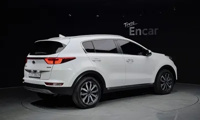 Kia Sportage 2018, 105767 км, за 7400.07 USD