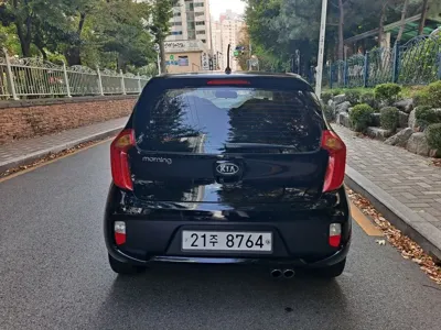 Kia Morning 2012, 143080 км, за 2444.66 USD