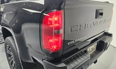 ChevroletGMDaewoo Colorado 2021, 60771 км, за 14506.91 USD - фото 23