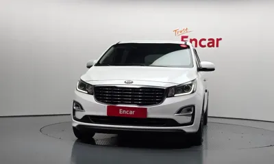 Kia Canival 2019, 120877 км, за 8458.68 USD
