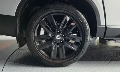 KG_Mobility_Ssangyong Rexton 2019, 124006 км, за 8664.5 USD