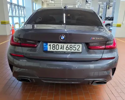 BMW 3-Series 2022, 40500 км, за 32503.4 USD