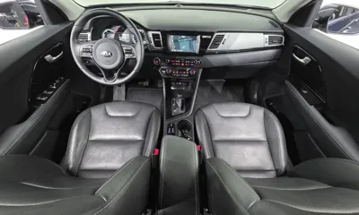 Kia Niro 2018, 72491 км, за 10437.18 USD - фото 7