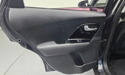 Kia Niro 2018, 72491 км, за 10437.18 USD - фото 25