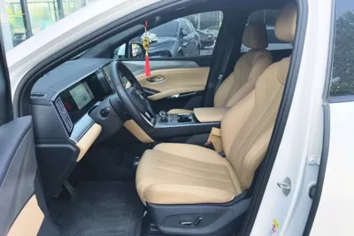 BYD Song L DM-i · 2024 год
