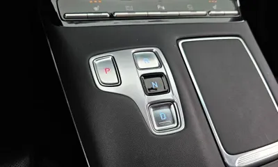 Hyundai Grandeur 2021, 61745 км, за 12703.59 USD - фото 9