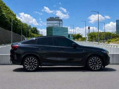BMW X6 2026, 2050 км, за 95181.83 USD - фото 11