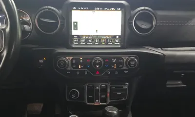 Jeep Wrangler 2021, 63294 км, за 24004.7 USD - фото 13
