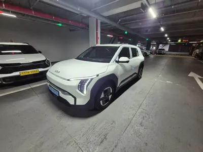 Kia EV3 2026, 400 км, за 21320.73 USD