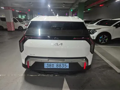 Kia EV3 2026, 400 км, за 21320.73 USD - фото 10