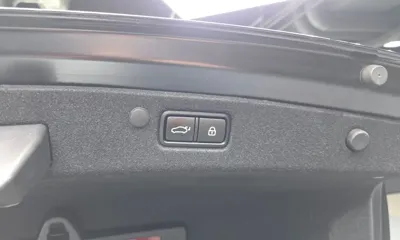 Hyundai Grandeur 2020, 75657 км, за 13815.45 USD - фото 34