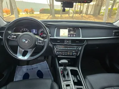 Kia K5 2020, 67258 км, за 10986.15 USD - фото 9
