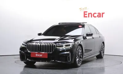 BMW 7-Series · 2021 год