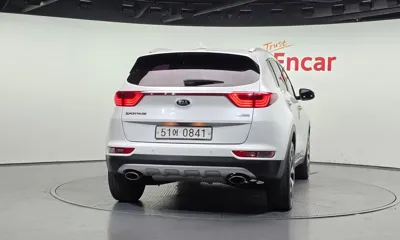 Kia Sportage 2016, 166276 км, за 5464.49 USD
