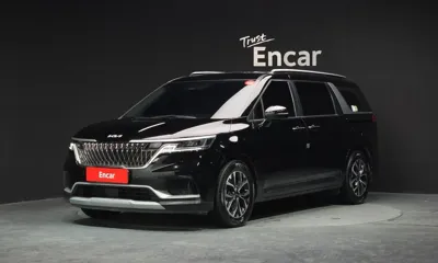 Kia Canival · 2023 год