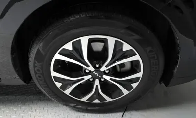 Kia Canival 2023, 75299 км, за 13875.12 USD