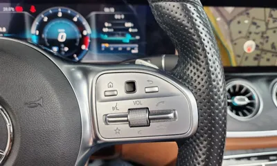 Mercedes-Benz E-Class 2020, 78498 км, за 24052.52 USD - фото 16