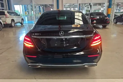 Mercedes-Benz E-Class 2018, 169200 км, за 22308 USD