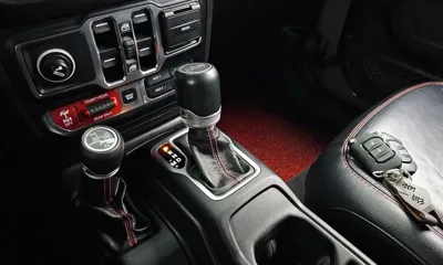 Jeep Wrangler 2020, 134429 км, за 21467.62 USD - фото 9