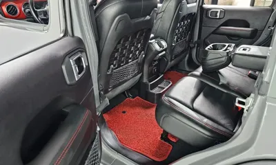 Jeep Wrangler 2020, 134429 км, за 21467.62 USD - фото 11