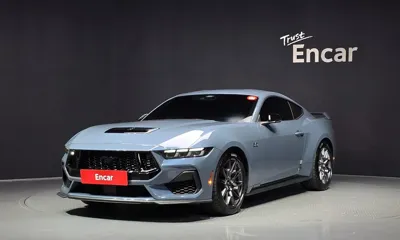 Ford Mustang · 2024 год