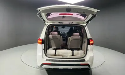 Kia Canival 2018, 94752 км, за 10358.31 USD - фото 20