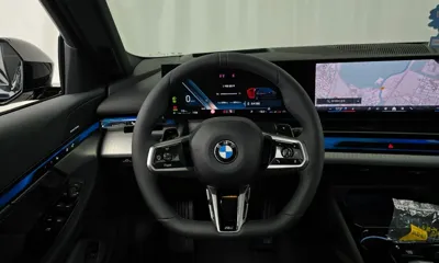 BMW 5-Series 2025, 8759 км, за 38007.09 USD - фото 13