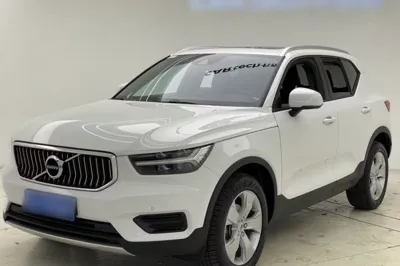 Volvo XC40 · 2020 год