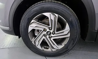 Hyundai Santafe 2022, 80377 км, за 15562.9 USD