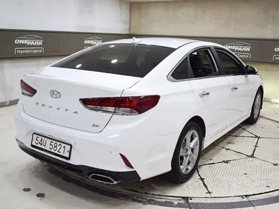 Hyundai Sonata 2019, 41641 км, за 9715.11 USD