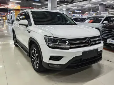 Volkswagen Tharu 2023, 35000 км, за 19646.68 USD