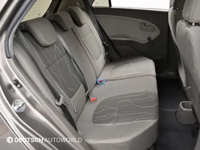 Kia Morning 2016, 81300 км, за 2995.38 USD - фото 12