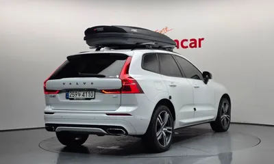 Volvo XC60 2021, 93356 км, за 21452.24 USD - фото 2