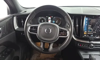 Volvo XC60 2021, 93356 км, за 21452.24 USD - фото 12