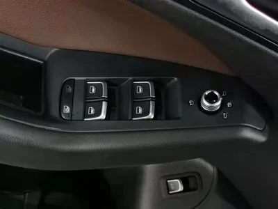 Audi Q5 2015, 115700 км, за 8357.7 USD - фото 9