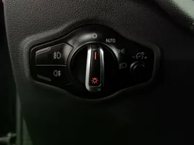 Audi Q5 2015, 115700 км, за 8357.7 USD - фото 21