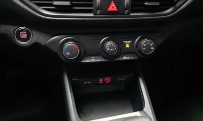 Kia K3 2019, 150666 км, за 5222.11 USD - фото 16