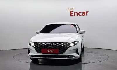 Hyundai Grandeur 2022, 81232 км, за 13701.98 USD