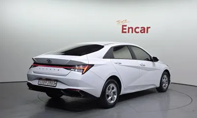 Hyundai Avante 2021, 76831 км, за 10529.79 USD